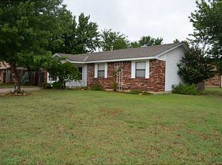 1009 W Kyle Way, Mustang, OK 73064