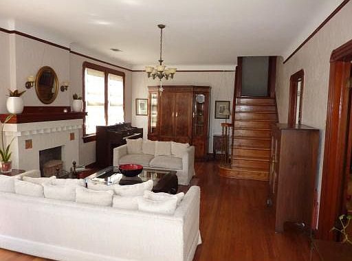 4th image of 1505 Bodenger Blvd