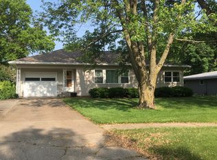 1402 Reed St, Grinnell, IA 50112