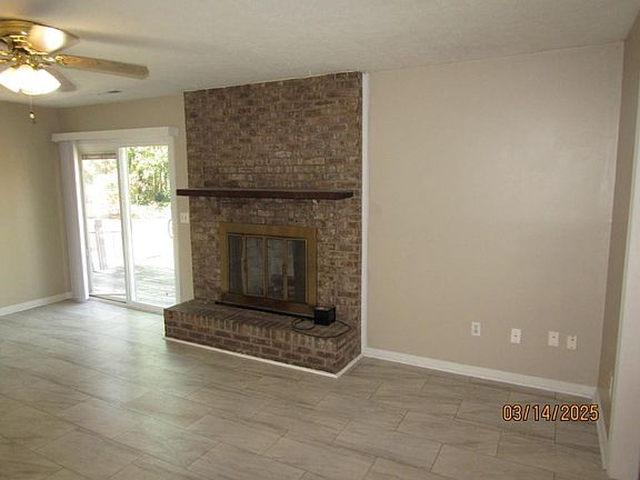 4th image of 1345 Dick Pond Rd