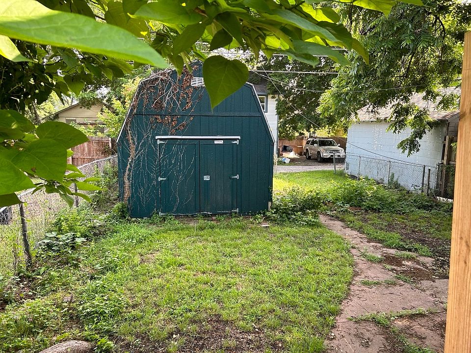 908 W Chestnut St, Denison, TX 75020 MLS 20350556 Zillow