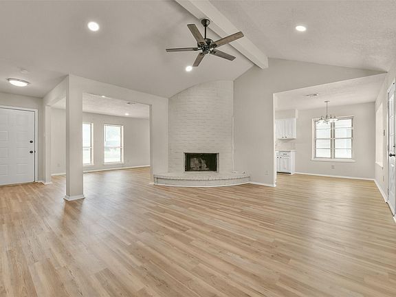 4th image of 14854 Shottery Dr