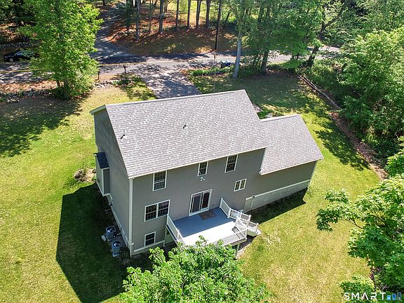 5th image of 36 Vinegar Hill Road