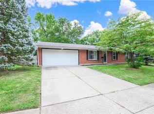6750 Summerdale Dr, Dayton, OH 45424