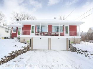 611 W River Rd, Appleton, WI 54915