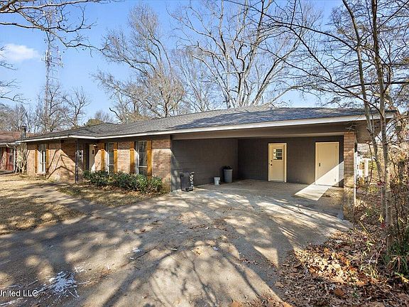 2nd image of 5348 Keele St