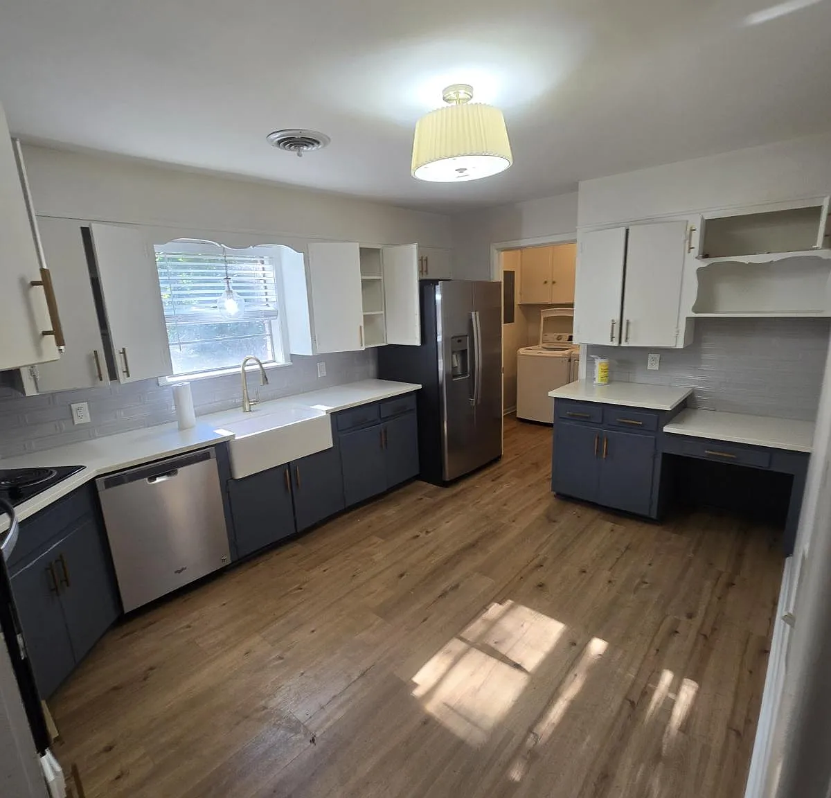 4 bed, 2068 sqft, $2,095 — Photo 2