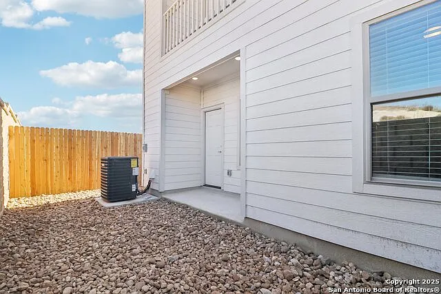 7114 Magnolia Crk #201 — Photo 18
