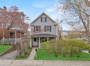 2 Palmer Ave, Croton On Hudson, NY 10520