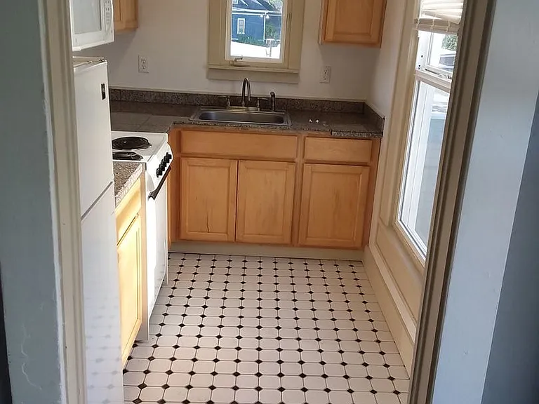 Taylor Place Property — Photo 21
