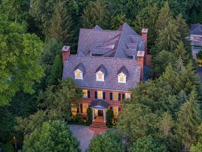 354 South Avenue, New Canaan, CT, 06840