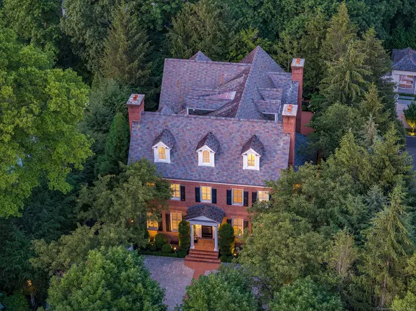 354 South Avenue, New Canaan, CT 06840