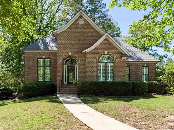 145 Lake Forest Way, Alabaster, AL 35114