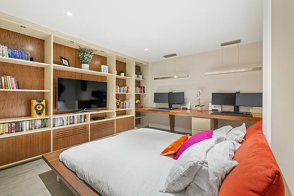 Rented by Corcoran | media 3
