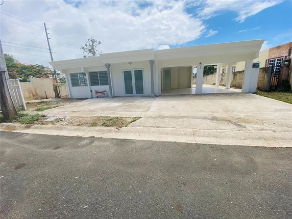 Calle 1 El Faro, Vega Baja, PR 00693