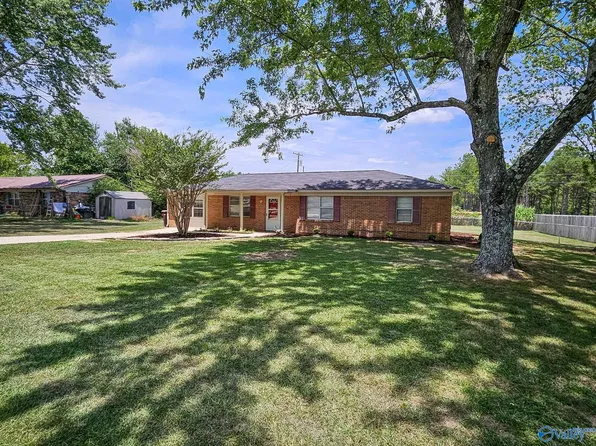 17255 Ferry Rd, Athens, AL 35611