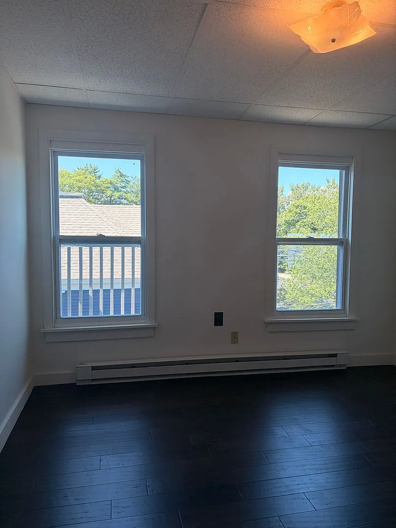 91 Pleasant — Photo 4
