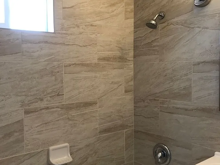 725 1/2 Ensenada Ct — Photo 9