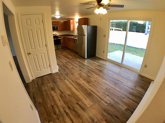 3rd image of 105 Green Park Dr