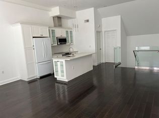 1211 Noble St APT 1, Philadelphia, PA 19123