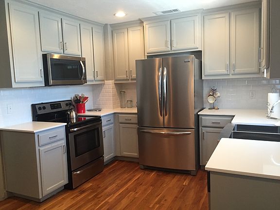 5th image of 2617 Lubbock Ave #2617