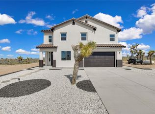 11441 Manada Rd, Phelan, CA 92371