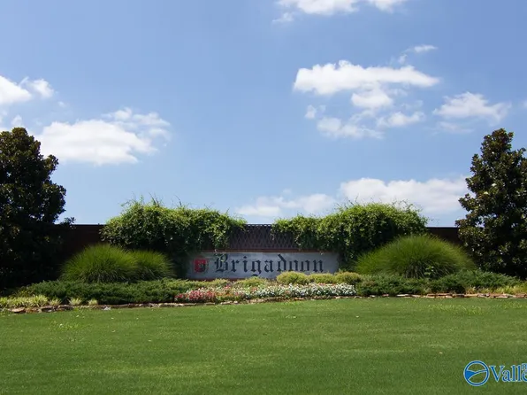 13230 Saint Andrew Dr, Athens, AL 35611