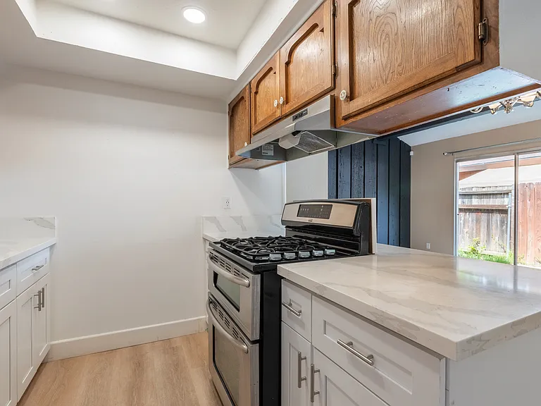 4903 Orchid Way — Photo 6