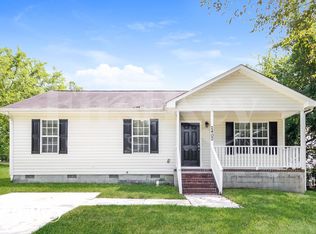 2402 Cork St, Greensboro, NC 27401