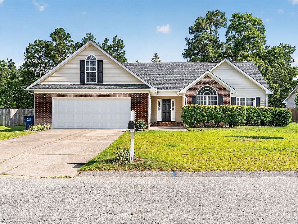 1st image of 168 Fallingleaf Dr