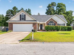 168 Fallingleaf Dr, Raeford, NC 28376