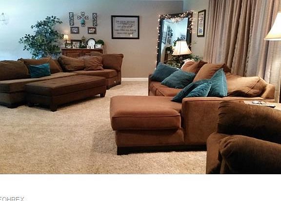 3rd image of 13030 Treadway Dr