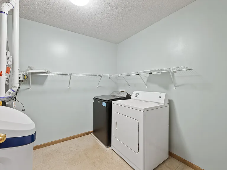 3393 Cherry Ln #D — Photo 13