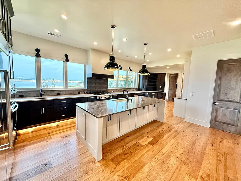 2387 Harding Park Ct — Photo 8