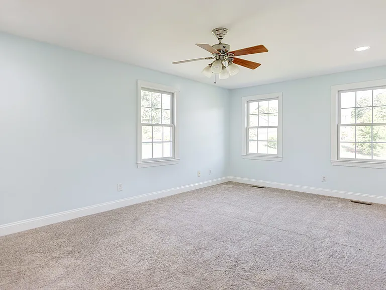 185 Angie Pl — Photo 16