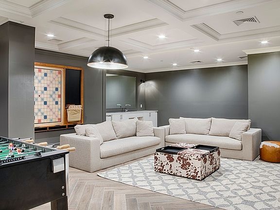 5th image of 409 Eastern Pkwy #614