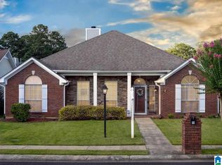 111 Stratford Cir, Pelham, AL 35124