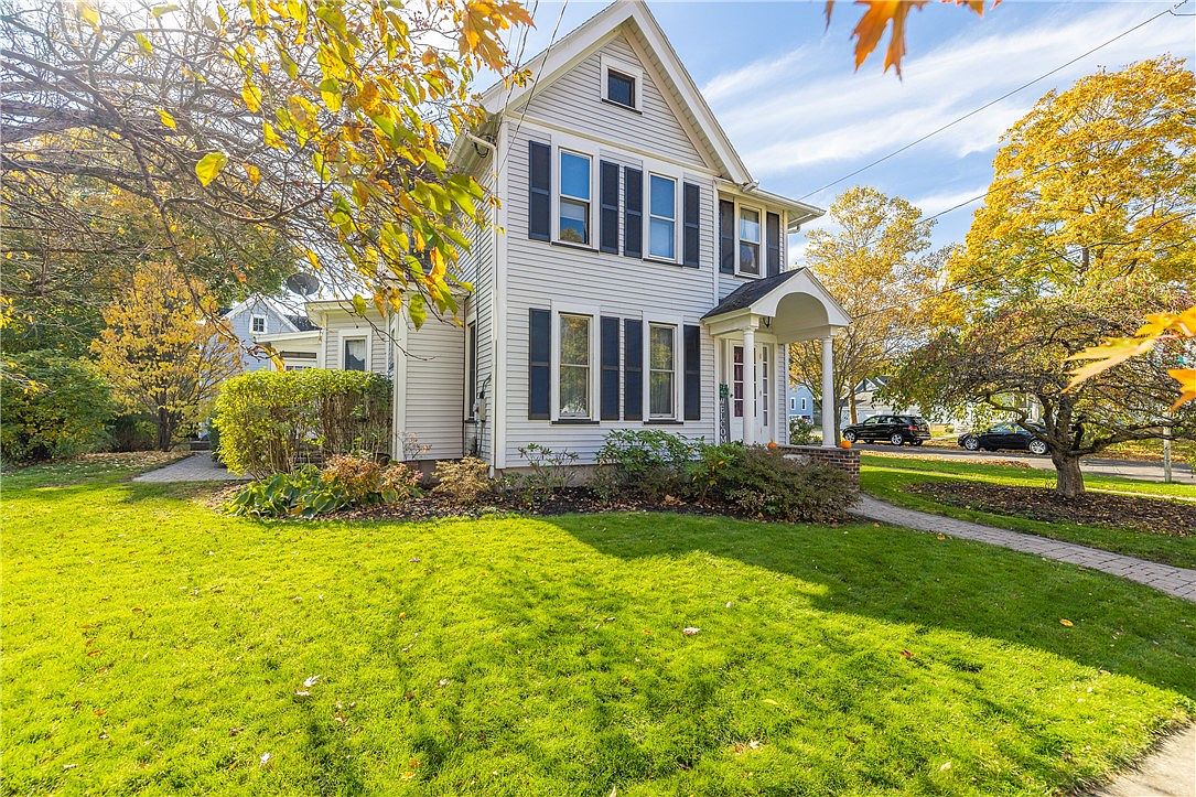 105 West Ave, Fairport, NY 14450 Zillow