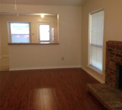 4th image of 3810 Duck Creek Dr