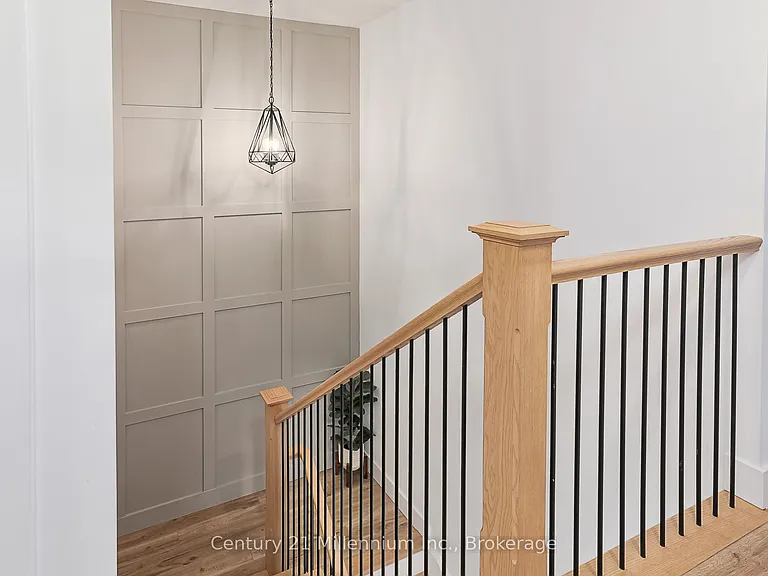 160 Sycamore St — Photo 29