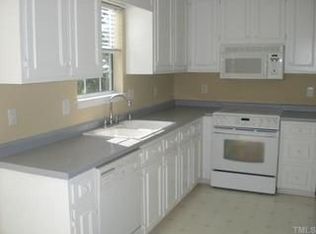 106 Goswick Ct, Knightdale, NC 27545