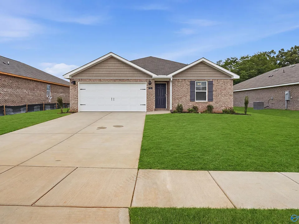 157 List Rd