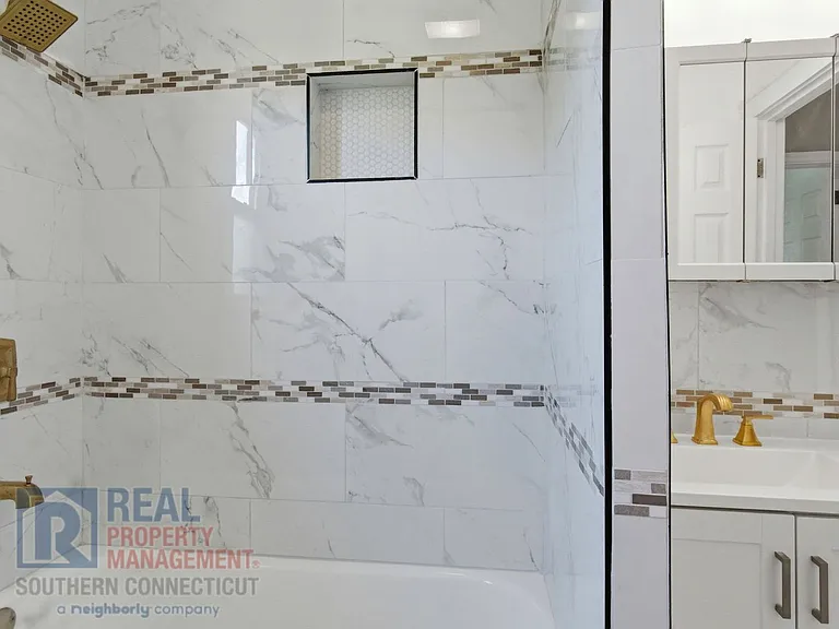 30 Coram St #2 — Photo 9
