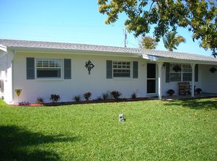 1014 Bali Rd, Cocoa Beach, FL 32931