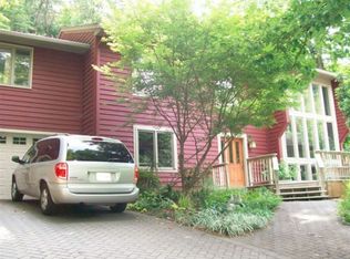 5342 Willow Spring Rd, Roanoke, VA 24018