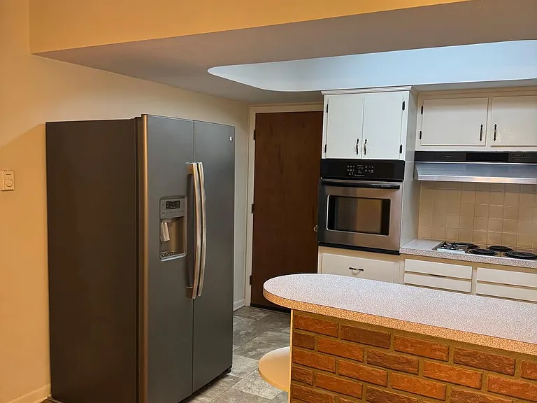232 Circle Dr — Photo 3