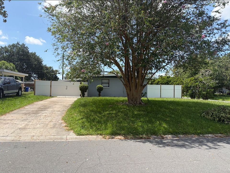1st image of 1905 Brittany Rd
