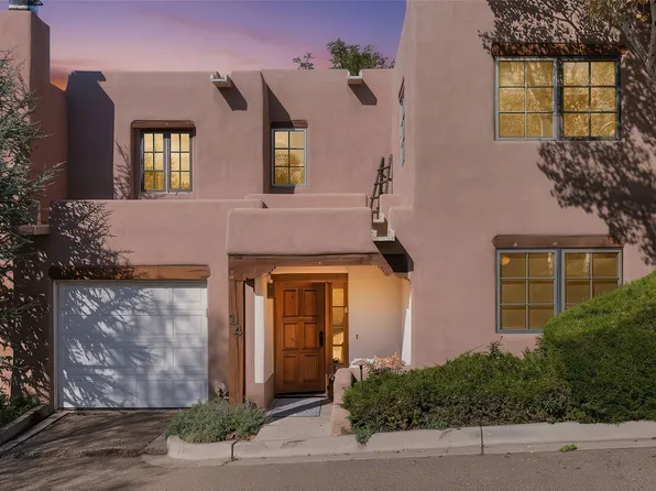 211 Rosario Blvd APT 14, Santa Fe, NM 87501