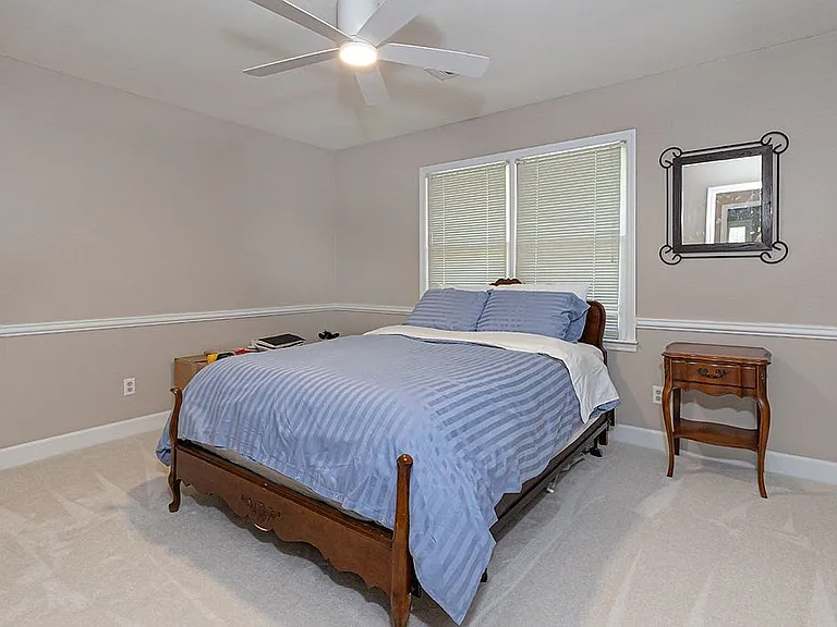 7 Bridgecreek Ct — Photo 31