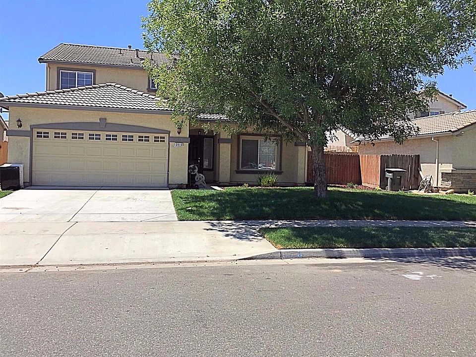 1st image of 3910 Bella Flora Dr